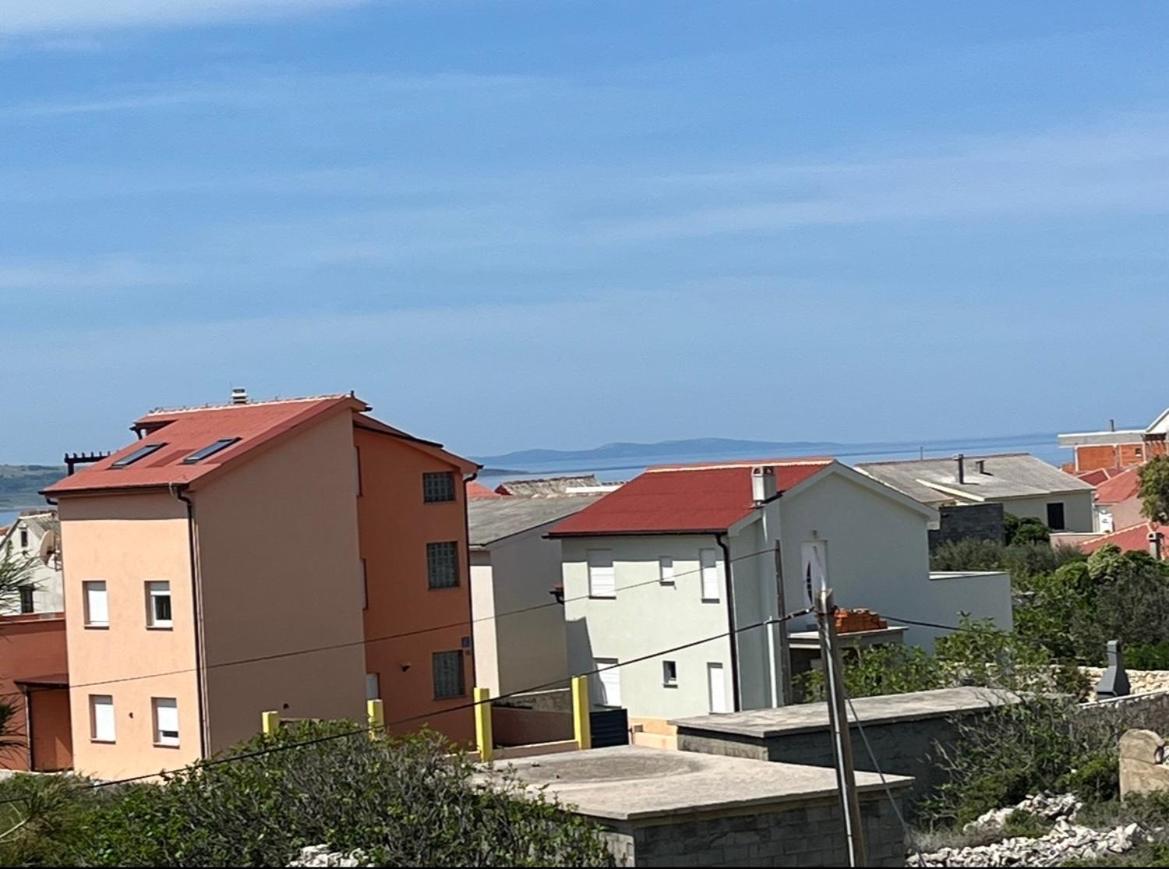 Apartments B&B Povljana Luaran gambar